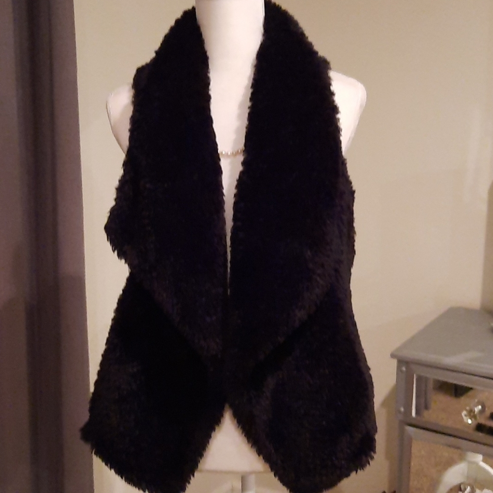 Black fur Vest